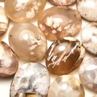 Flower Agate Palm Stone