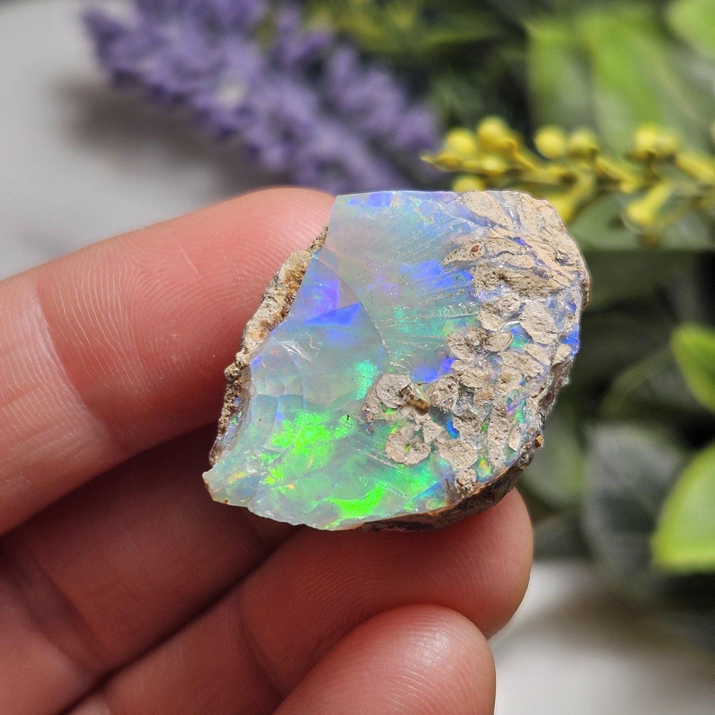 Raw Rainbow Opal Stone: 6.69g
