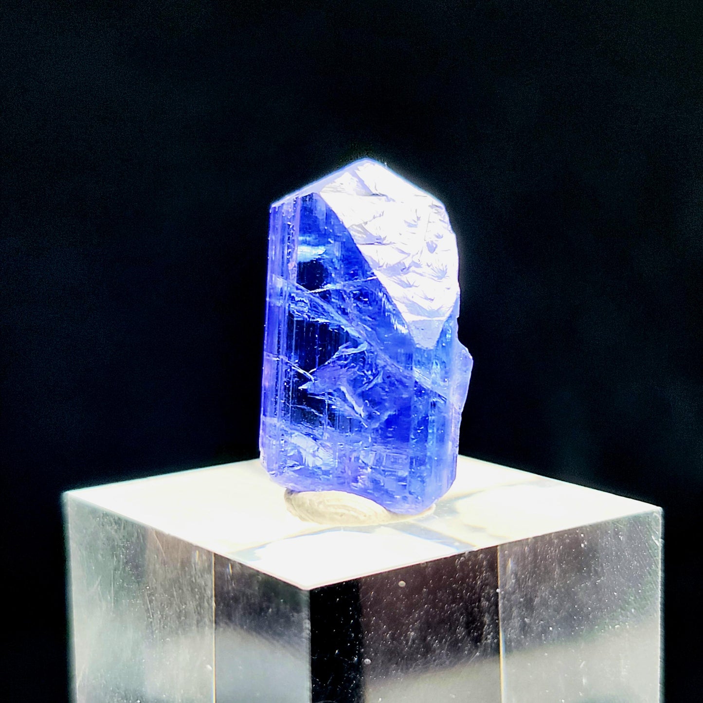 Blue Tanzanite Crystal 2.7g