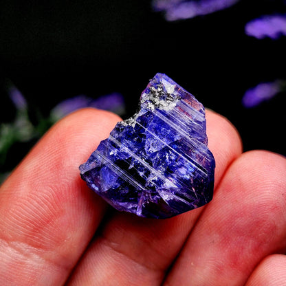 Blue Tanzanite Crystal 4g