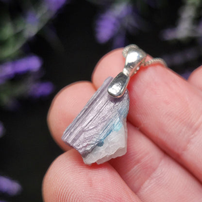 Paraíba Tourmaline Sterling Silver Pendant: Pink & Blue Bi