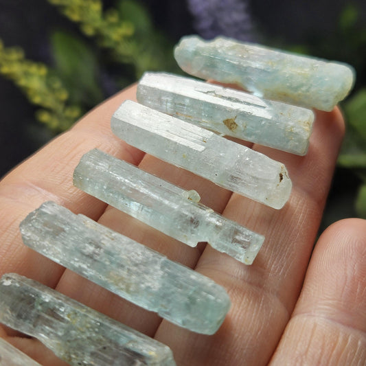 Aquamarine Crystal (1"+) Nigerian Blue Aquamarine Stone, Natural Crystal, Raw Aquamarine Wand