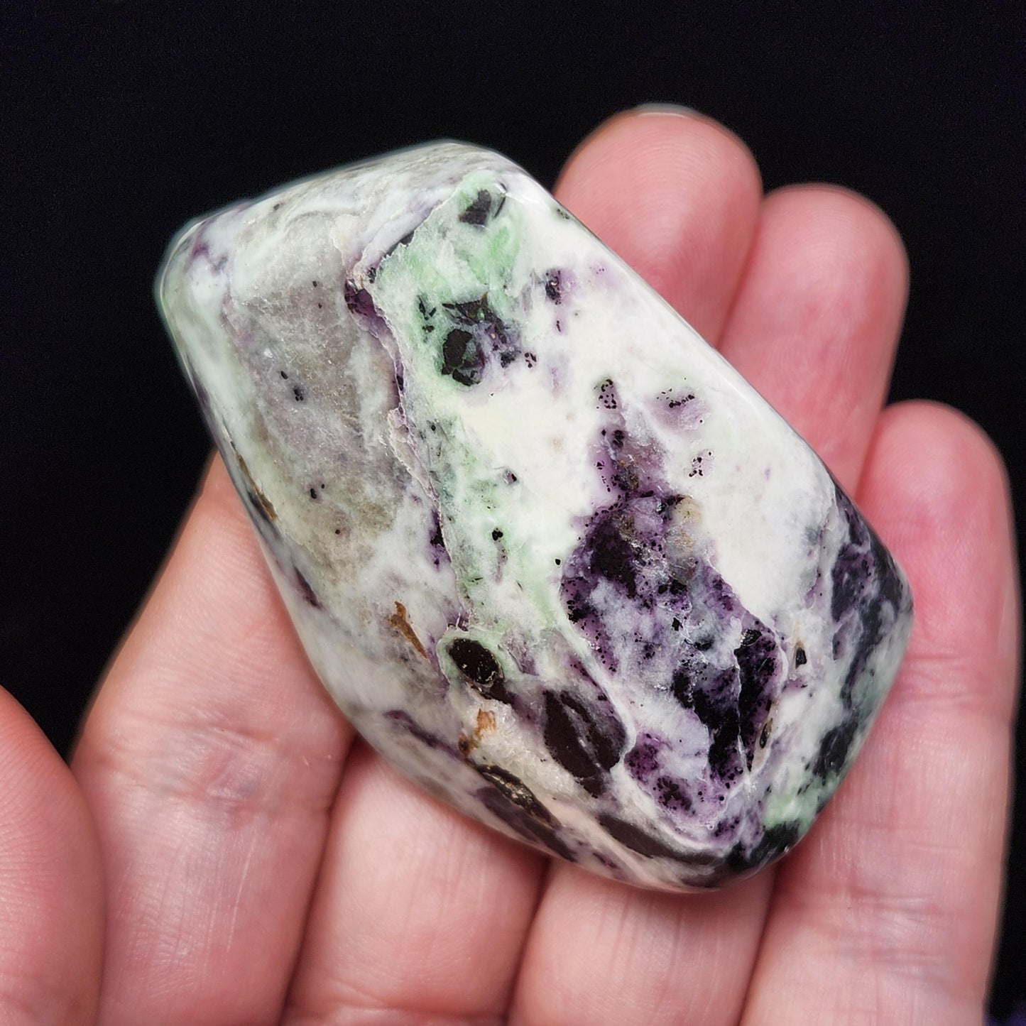 Kammererite Crystal 69g