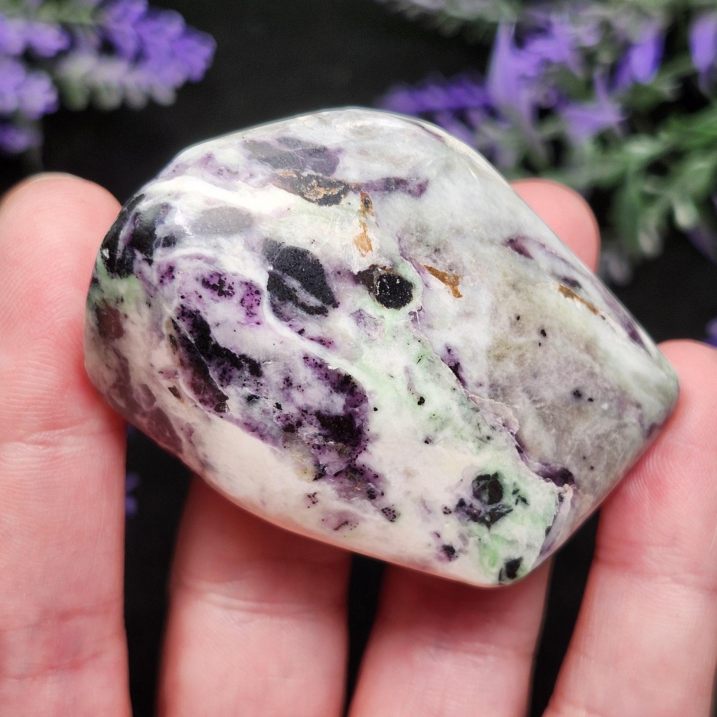 Kammererite Crystal 69g
