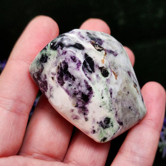 Kammererite Crystal 69g