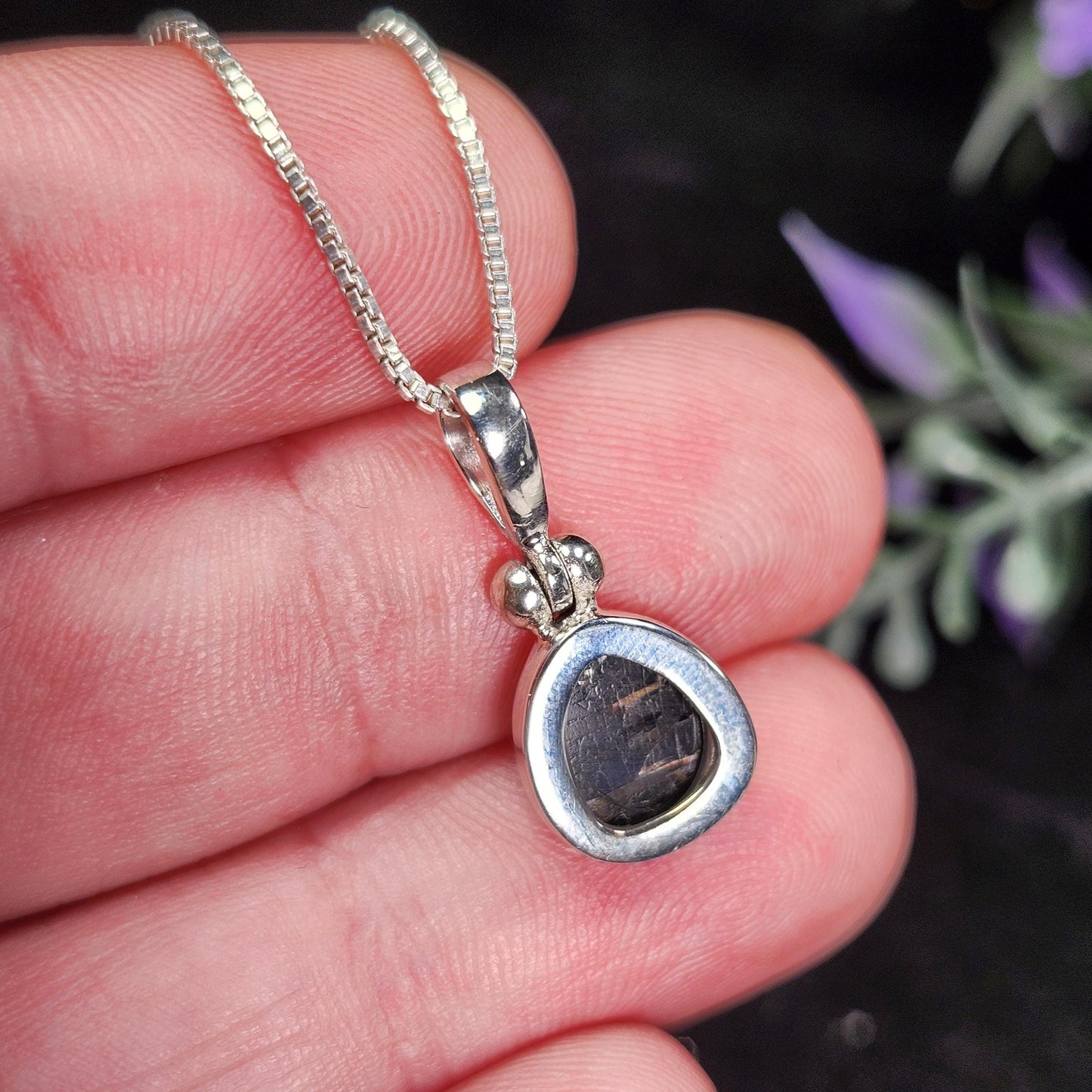 GREENLAND Nuummite Pendant