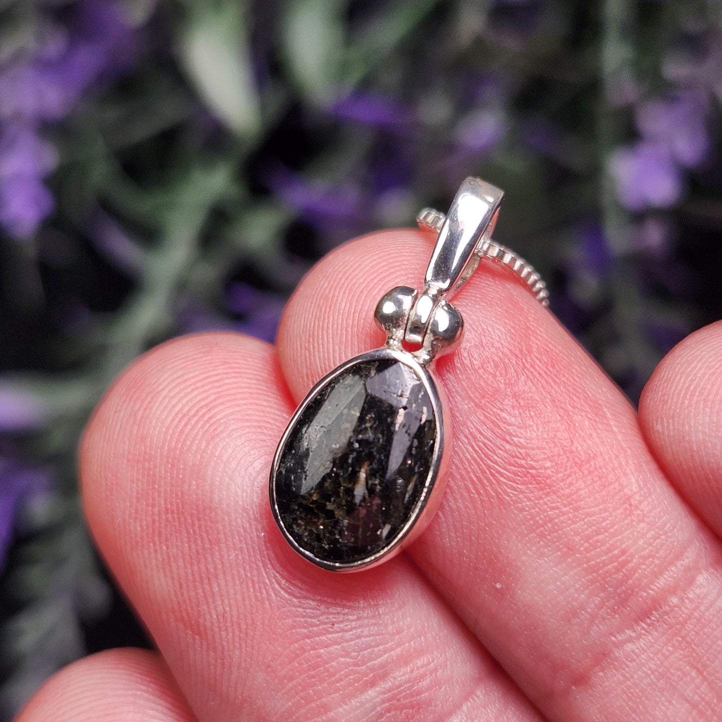 GREENLAND Nuummite Pendant