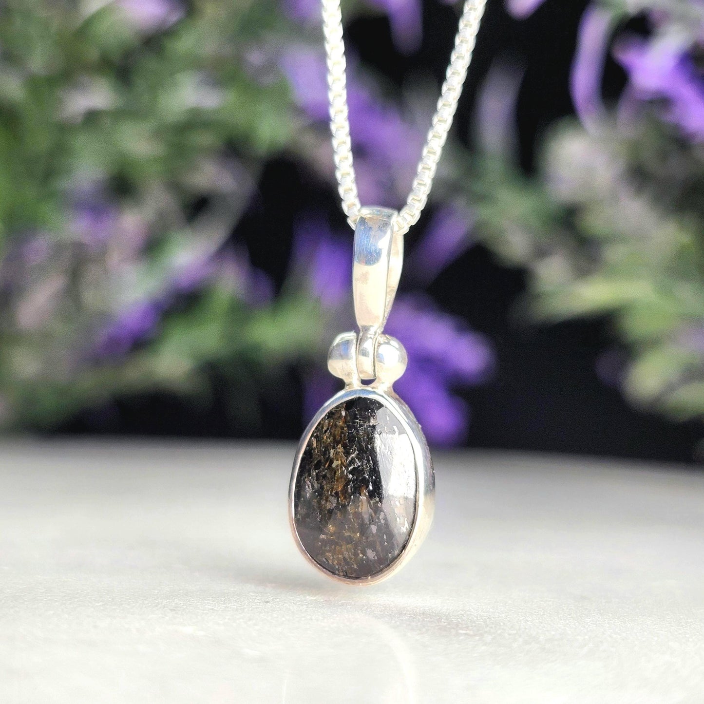 GREENLAND Nuummite Pendant