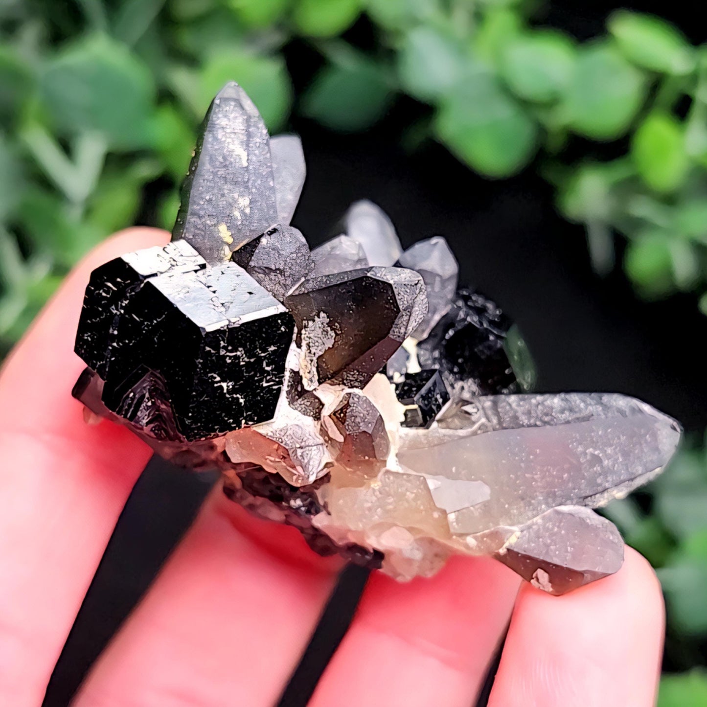Black Tourmaline & Smoky Quartz 62g