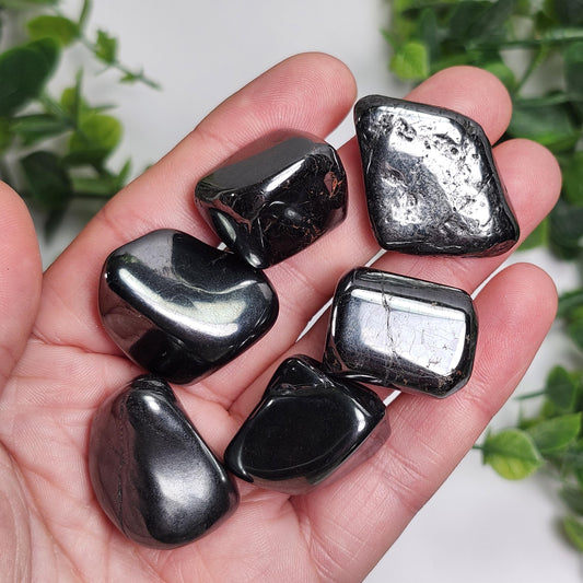 Black Manganese Crystal