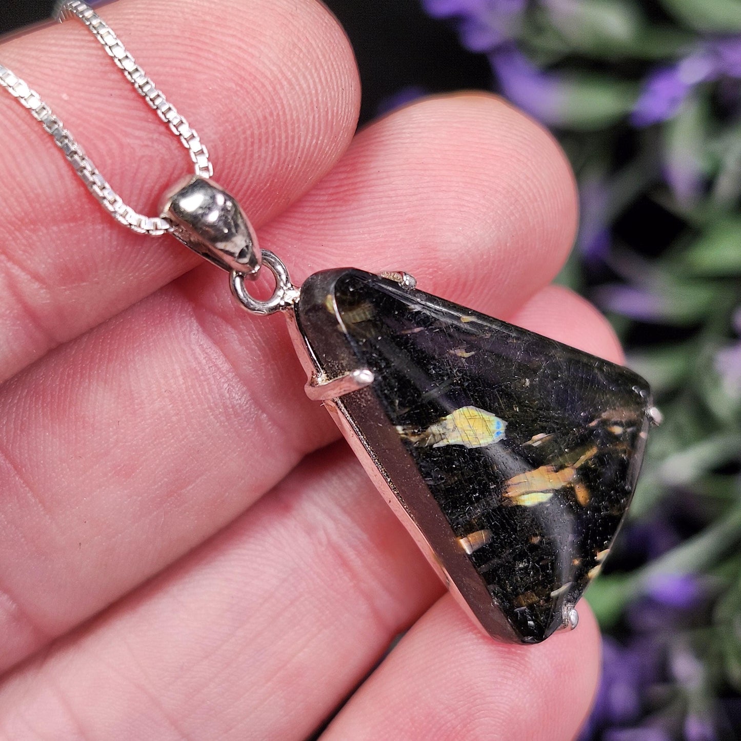 GREENLAND Nuummite Pendant