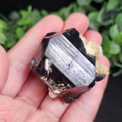Hyalite Opal & Black Tourmaline 82g