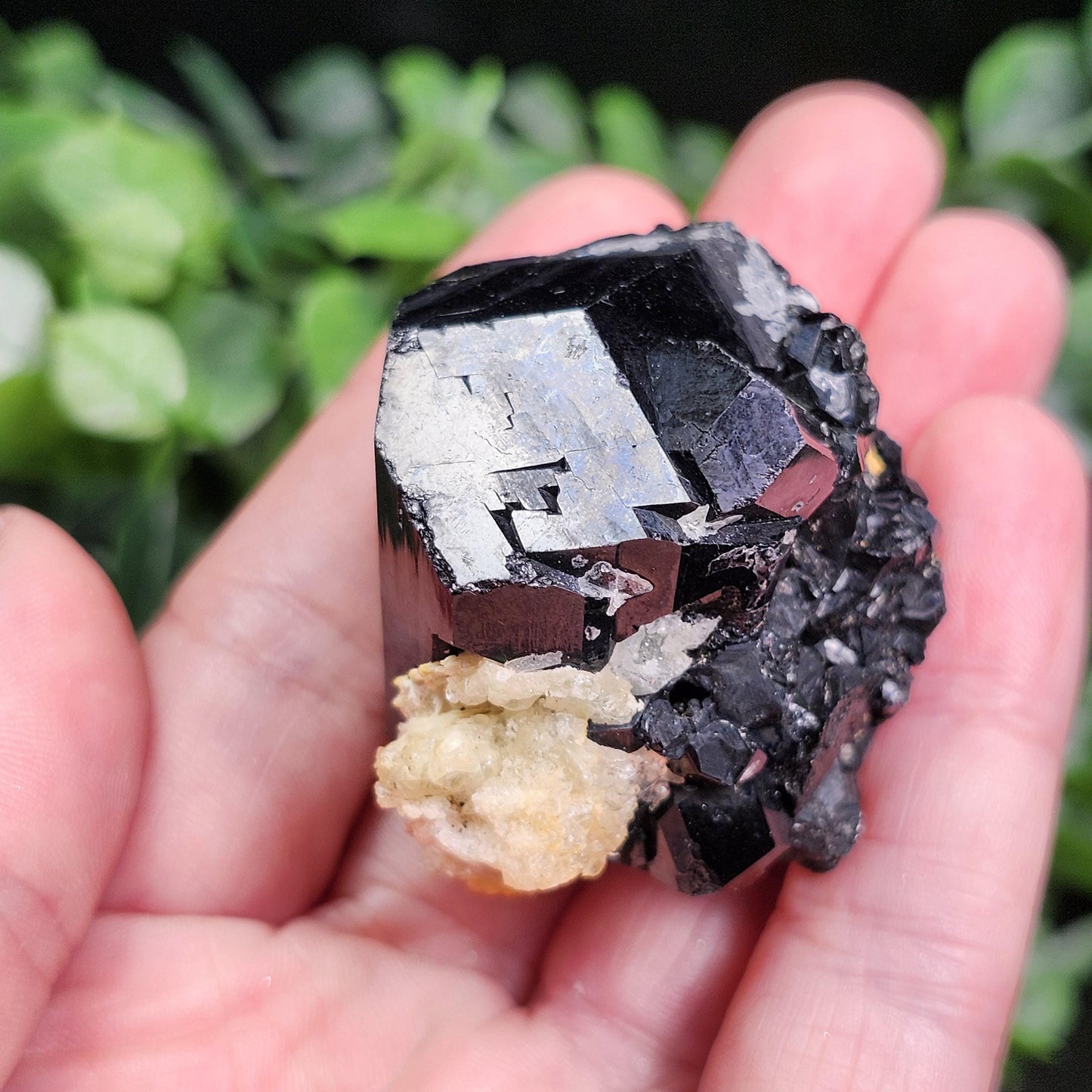 Hyalite Opal & Black Tourmaline 82g