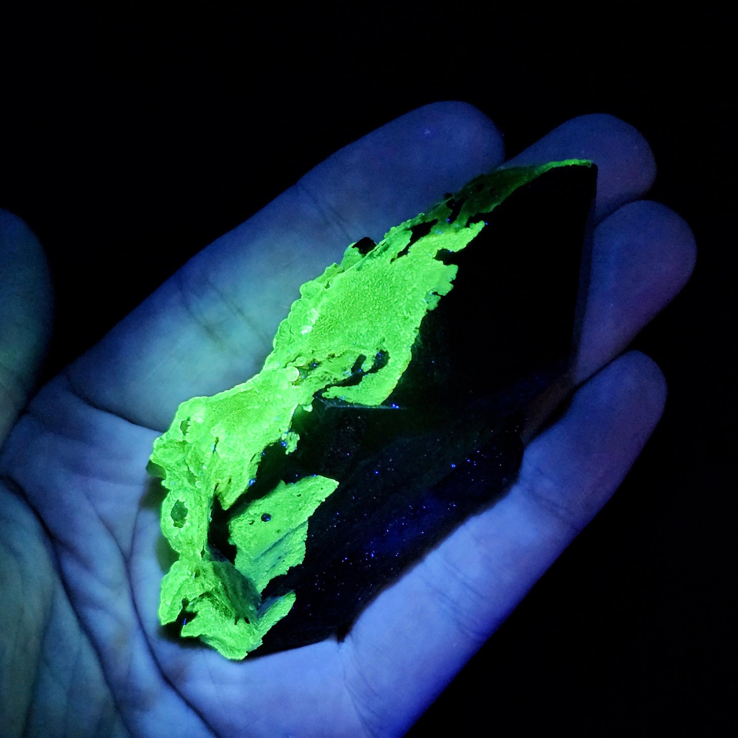 Hyalite Opal Smoky Quartz 69g