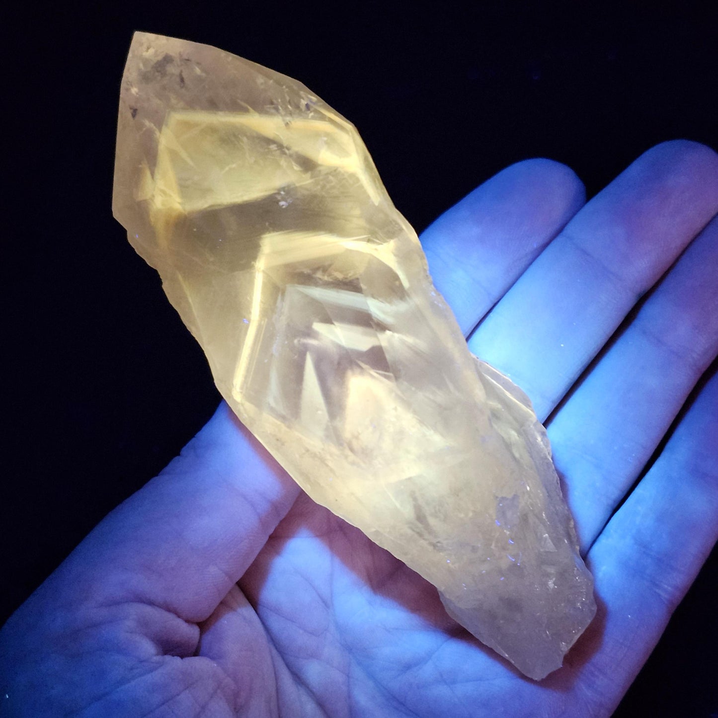 UV Phantom Amethyst 137g