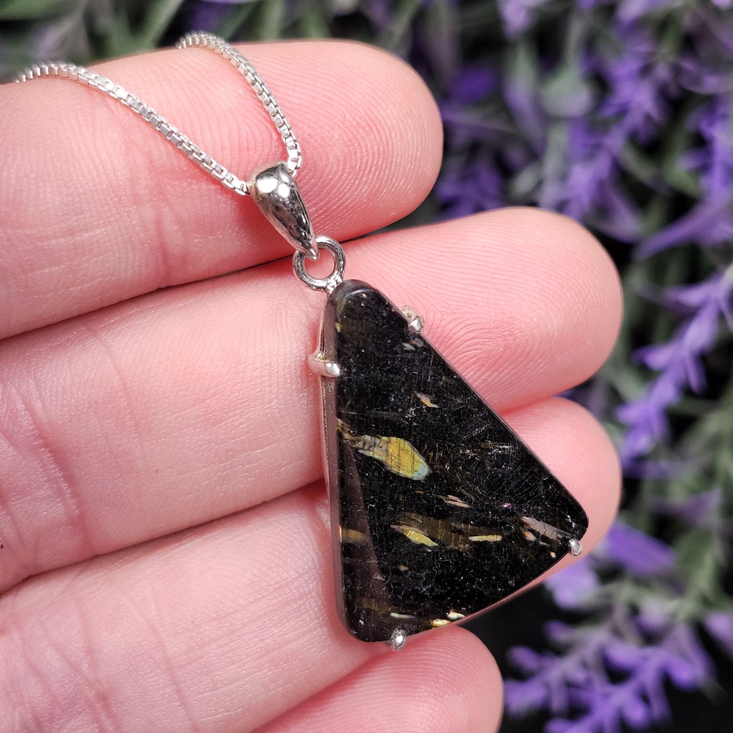 GREENLAND Nuummite Pendant