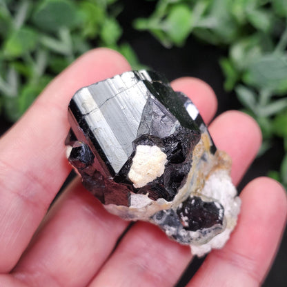 Hyalite Opal & Black Tourmaline 60g