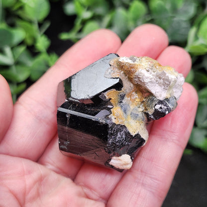 Hyalite Opal & Black Tourmaline 60g