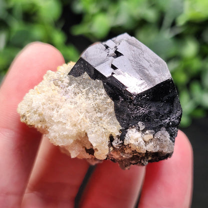 Hyalite Opal & Black Tourmaline 68g