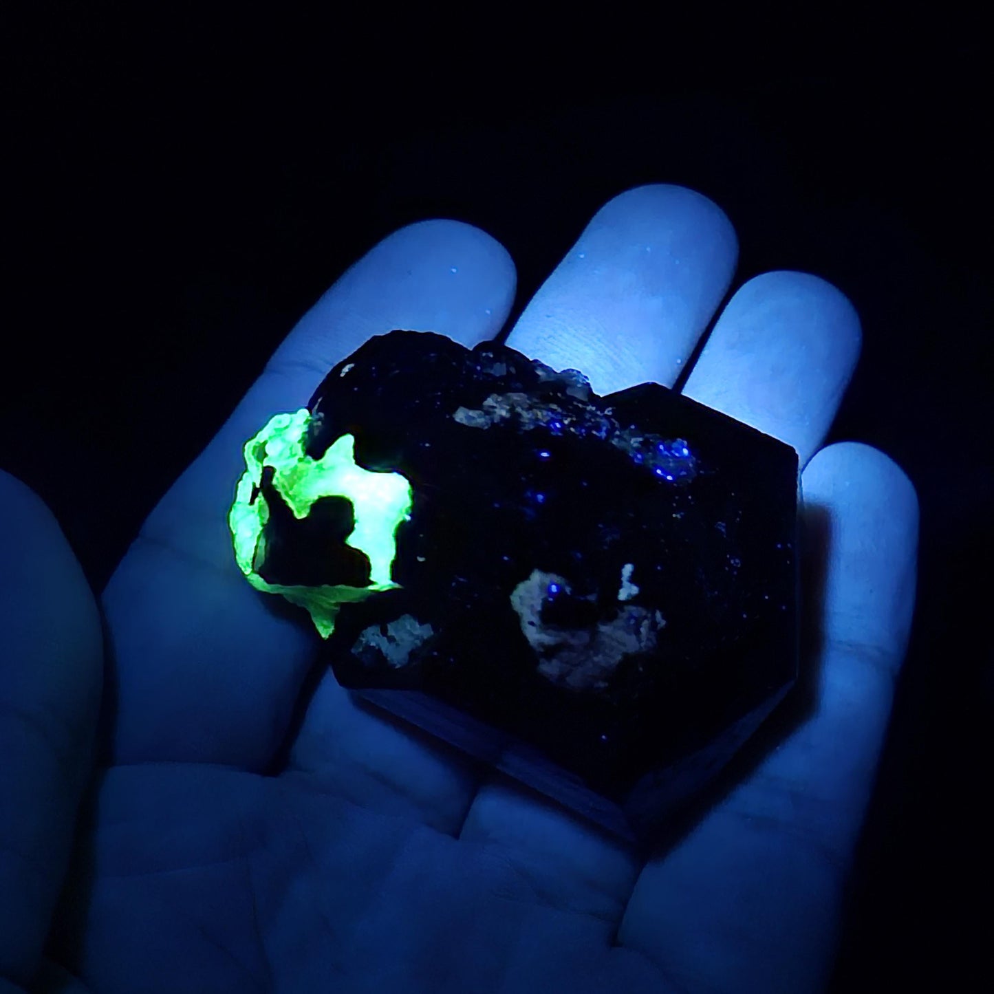 Hyalite Opal & Black Tourmaline 97g