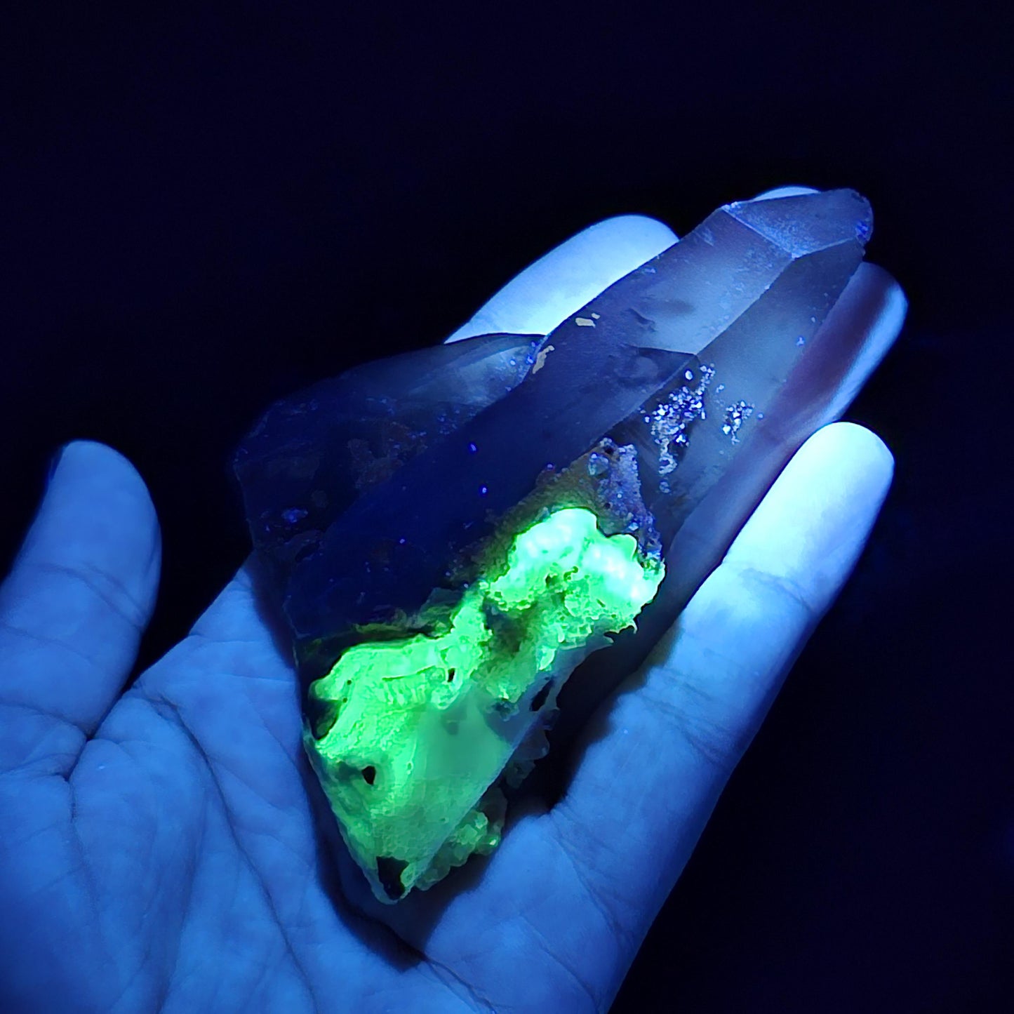 Hyalite Opal Smoky Quartz 149g