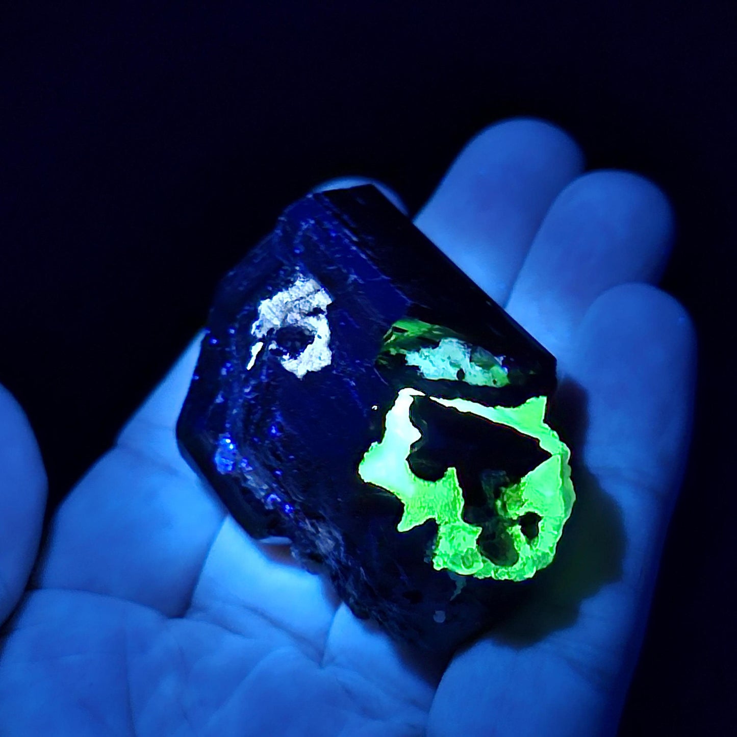 Hyalite Opal & Black Tourmaline 97g