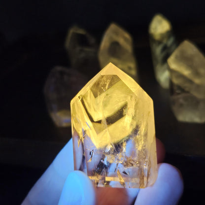 UV Phantom Amethyst Tower