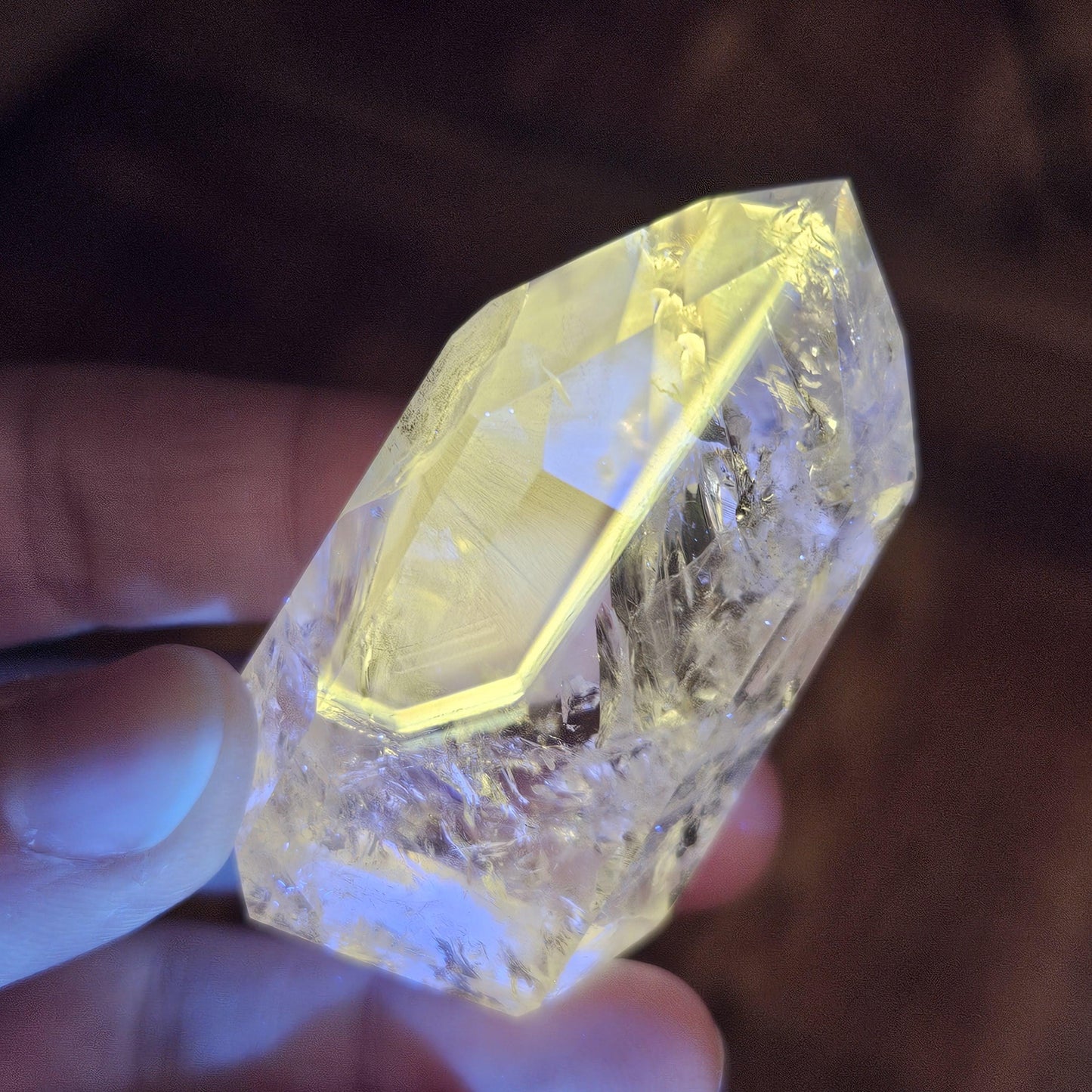 UV Phantom Amethyst Tower