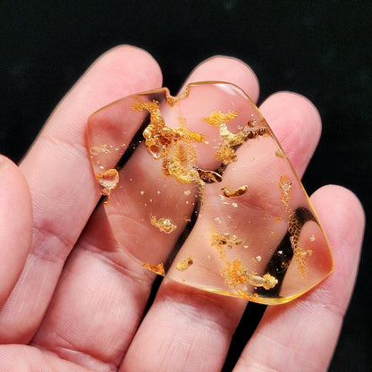 MOVING Enhydro AMBER with Bugs 5.7g