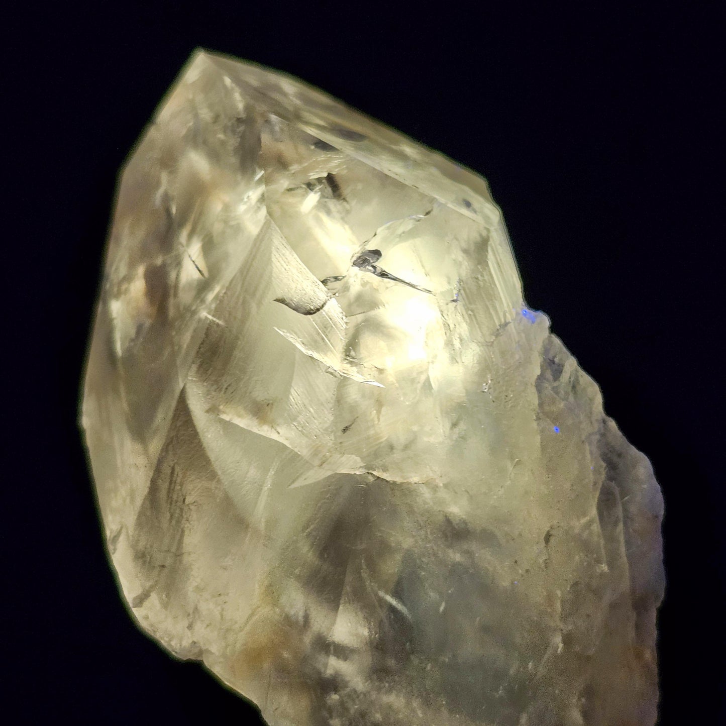 UV Phantom Amethyst 196g