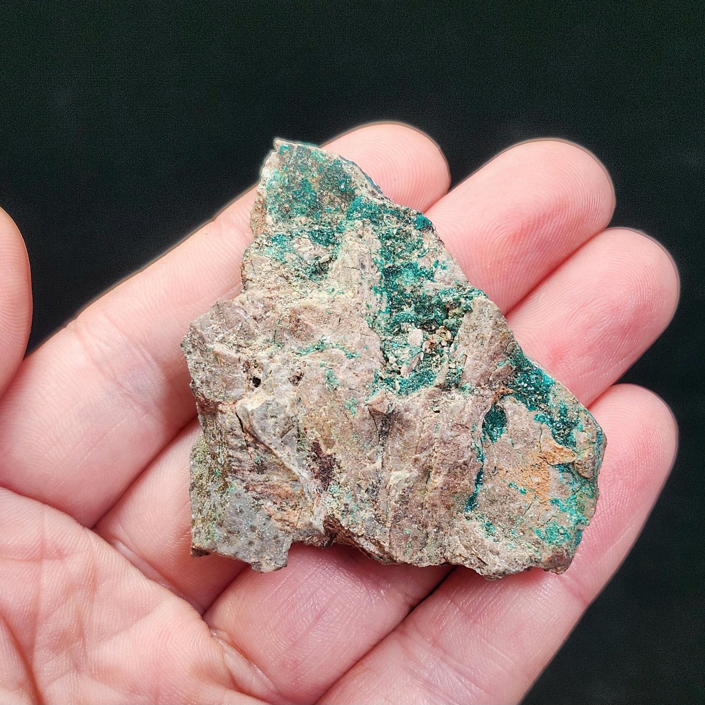 Dioptase Crystal 33g
