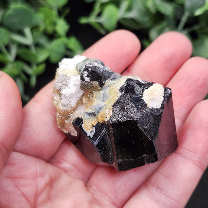 Hyalite Opal & Black Tourmaline 60g