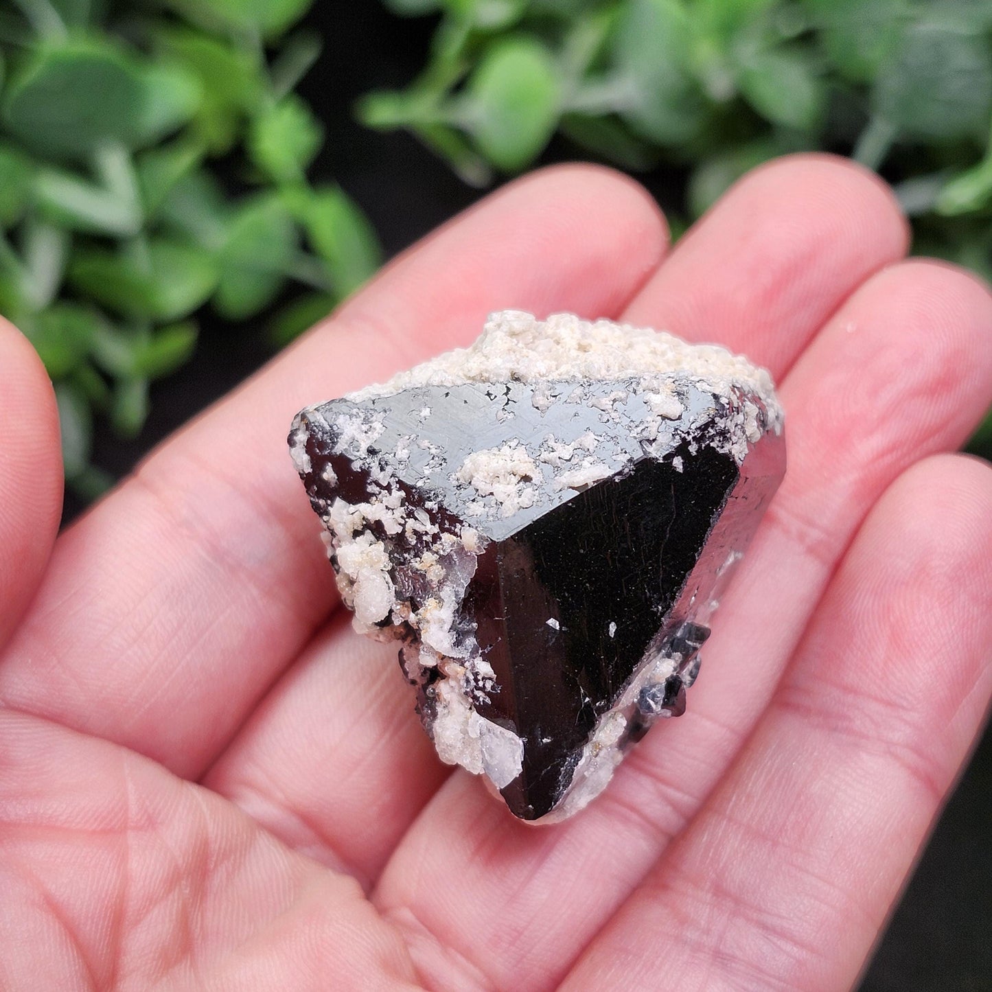Hyalite Opal & Black Tourmaline 45g