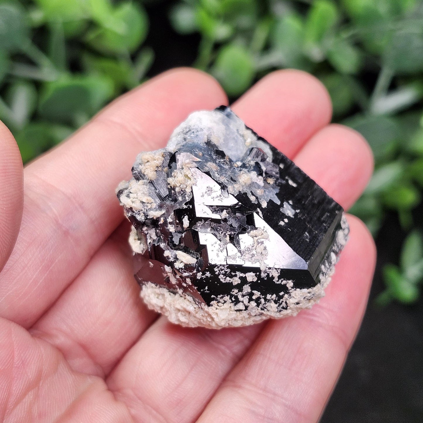 Hyalite Opal & Black Tourmaline 45g