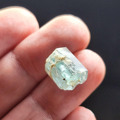 Vanadium Emerald Terminated Crystal, 1.5g