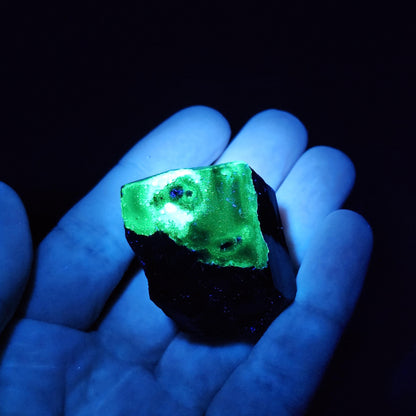 Hyalite Opal & Black Tourmaline 54g