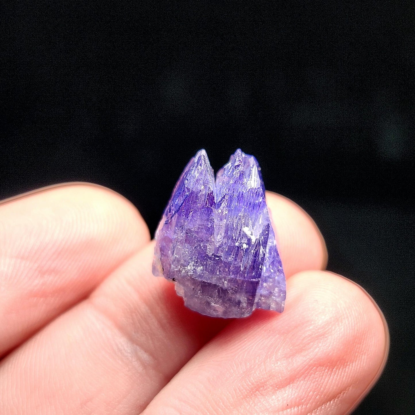 Blue Tanzanite Crystal 3g