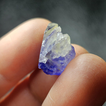Bicolor Tanzanite Crystal (2.54g)