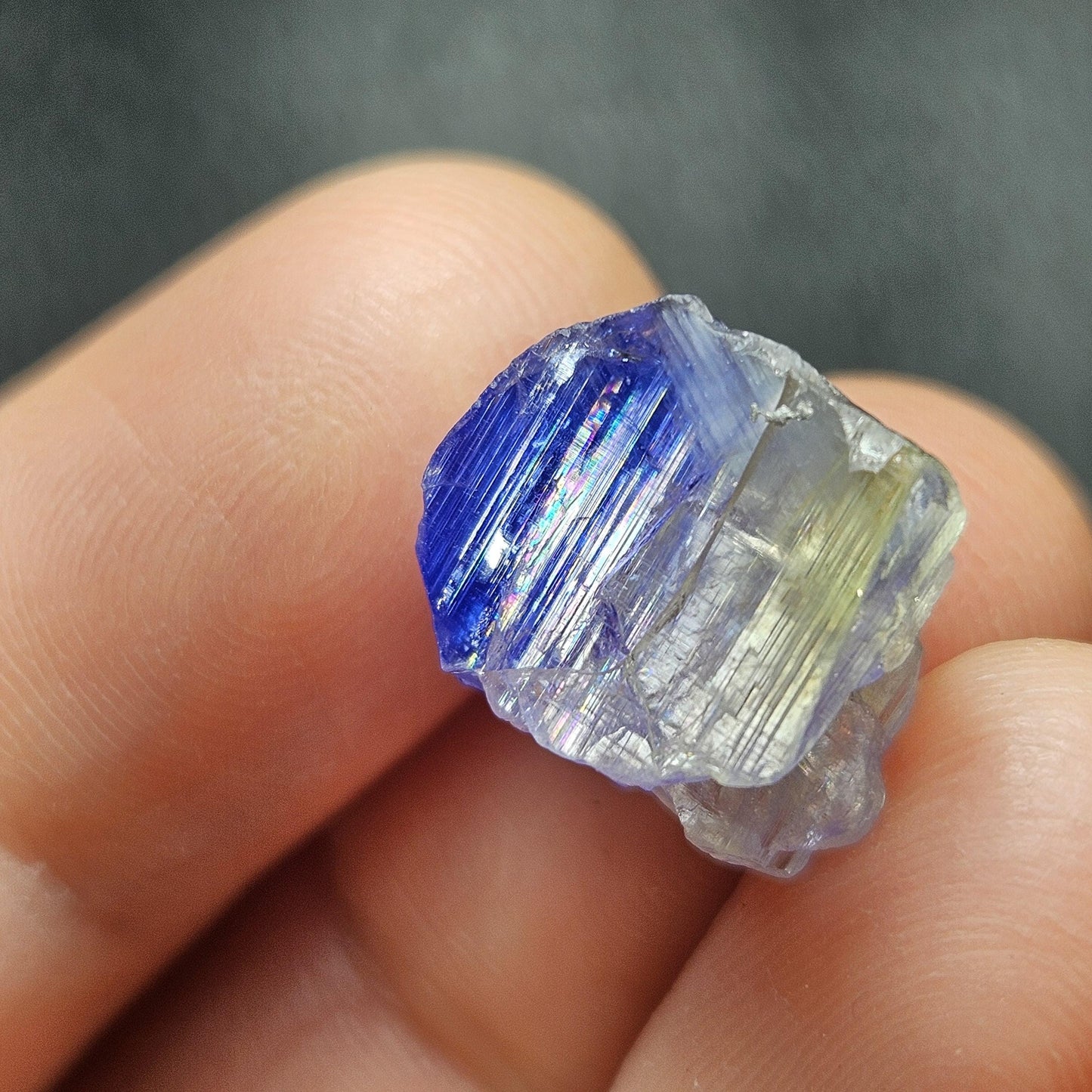 Bicolor Tanzanite Crystal (2.54g)