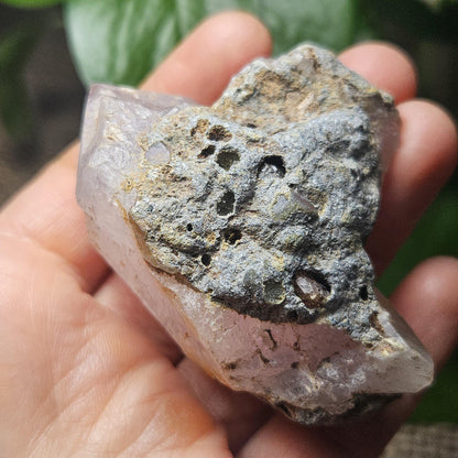 Enhydro Manifestation Crystal, MOVING Water Bubble (90g)