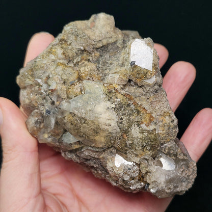 Garden Quartz Crystal 309g, Scenic Lodolite Quartz