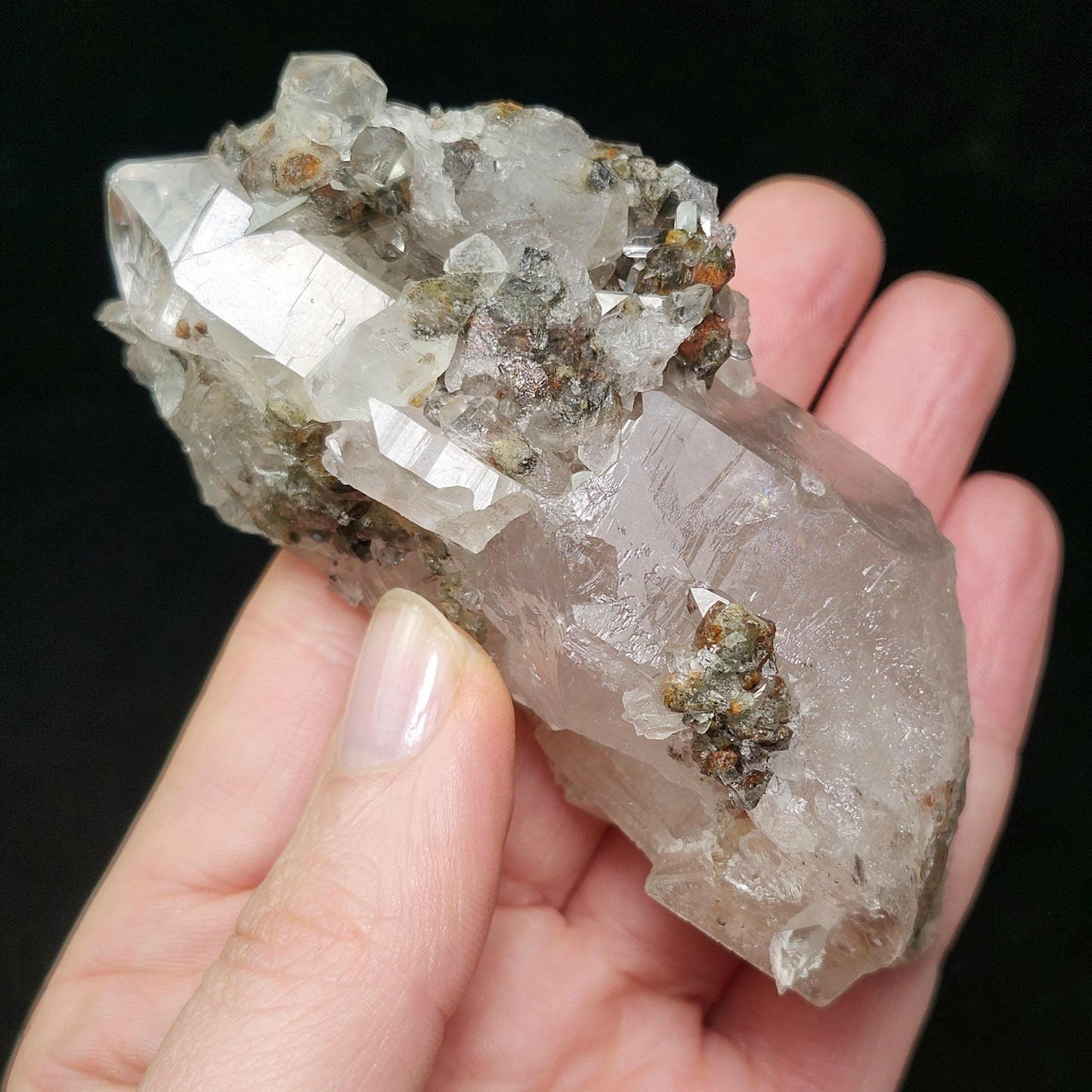 Garden Quartz Crystal 166g, Scenic Lodolite Quartz