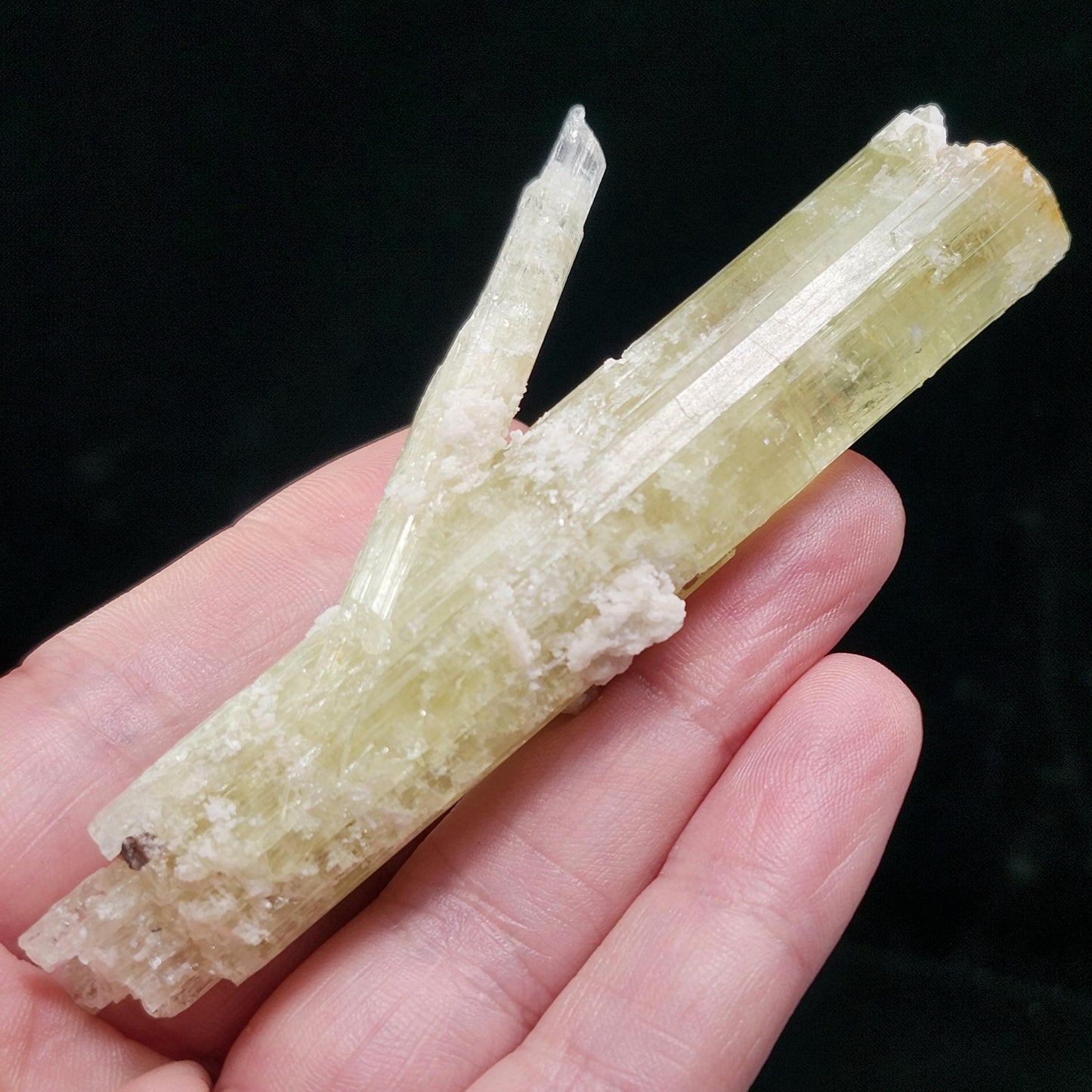 Heliodor Crystal Specimen 43.85g, Brazilian Gold Heliodor Specimen
