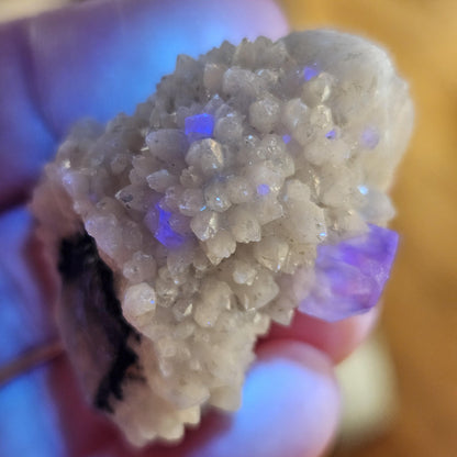 Cubic Phantom Fluorite on Quartz from Huanggangliang Mine in Inner Mongolia