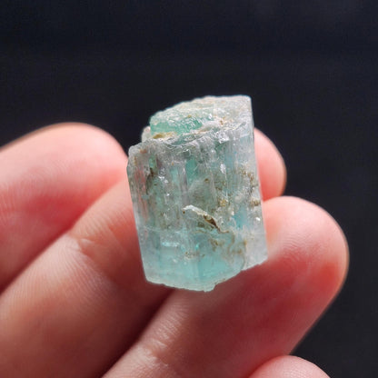 Phantom Emerald Aquamarine Crystal 5.7g