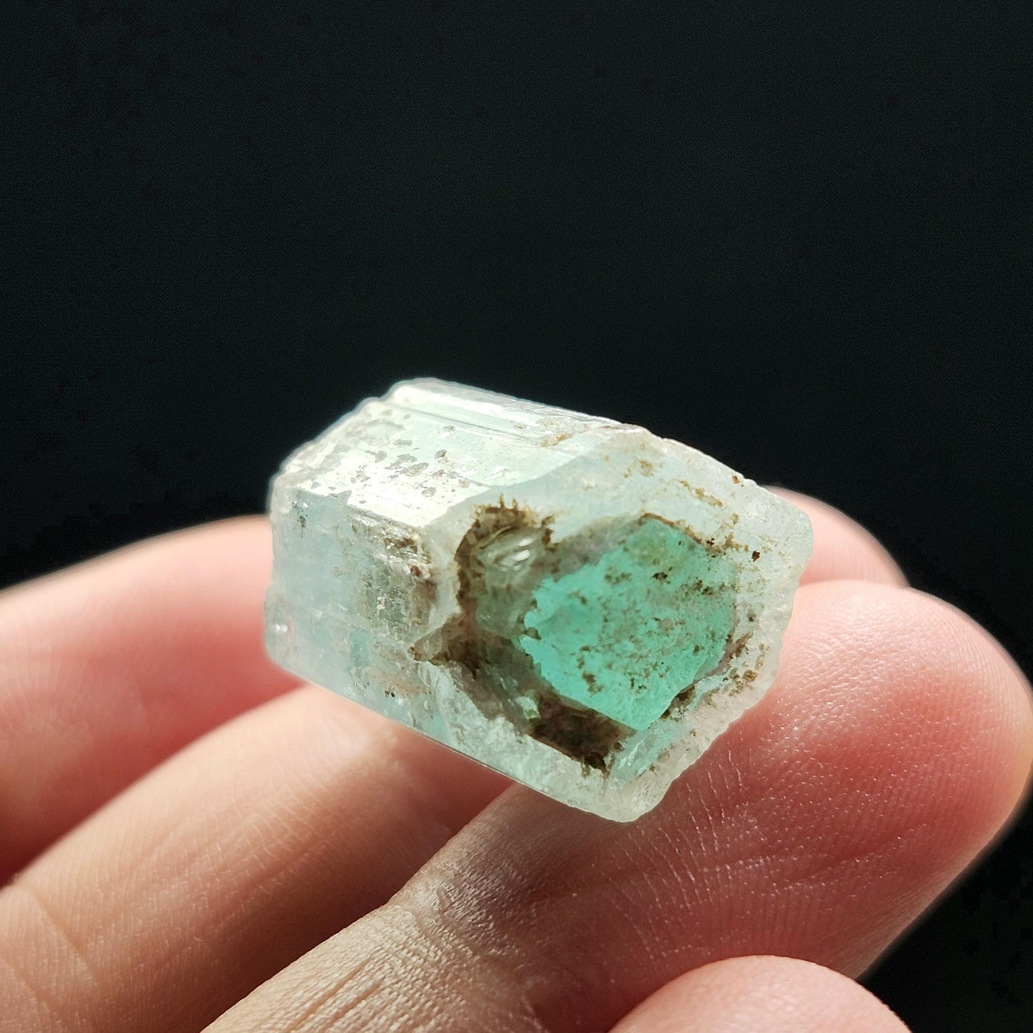 Phantom Emerald Aquamarine Crystal 5.7g
