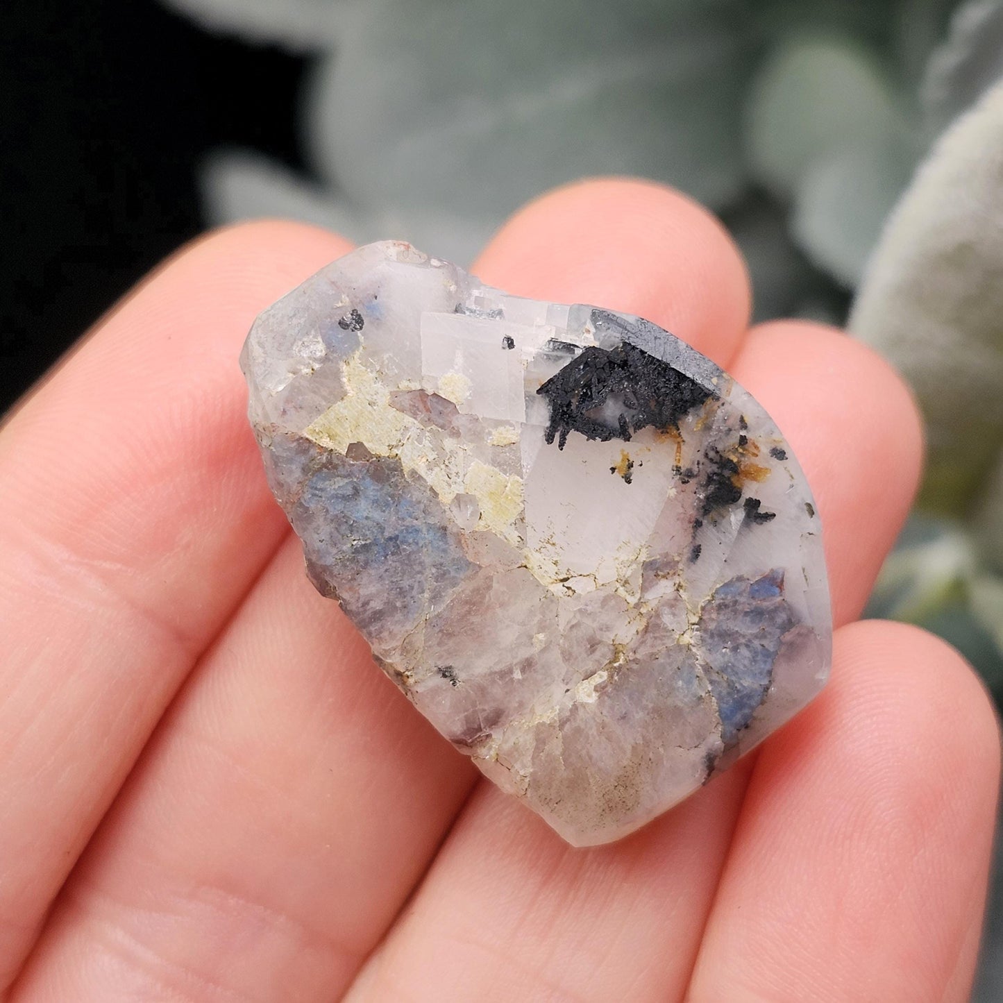 Papagoite Quartz Crystal 9.9g