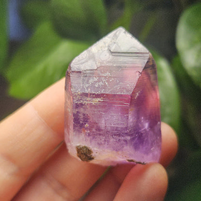 Enhydro Violet Amethyst Crystal, MOVING Water Bubble (40x26x21mm)