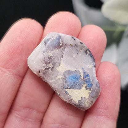 Papagoite Quartz Crystal 9.9g