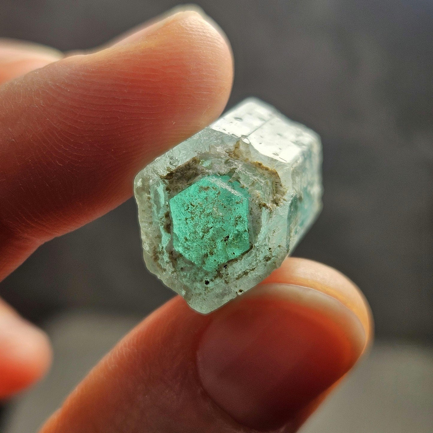 Phantom Emerald Aquamarine Crystal 5.7g